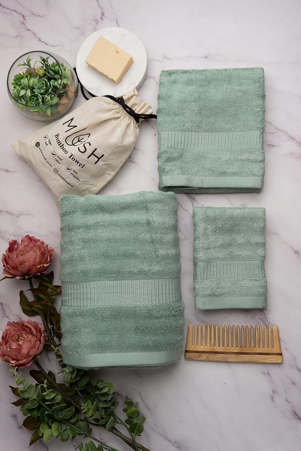 Mush bamboo face towel - perfect for travel