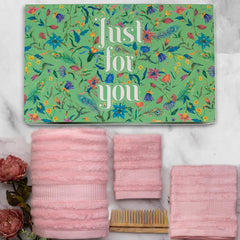 Mush Bamboo Luxurious 3 PieceTowels Set | Ultra Soft, Absorbent and Antimicrobial (Bath Towel, Hand Towel and Face Towel) Perfect as a Valentine Gift for Girlfriend/Wife (Gift Box : Pink)
