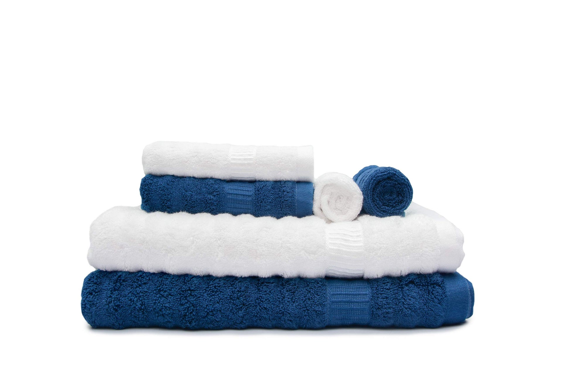 Mush bamboo towel - stylish bathroom decor in navy and white