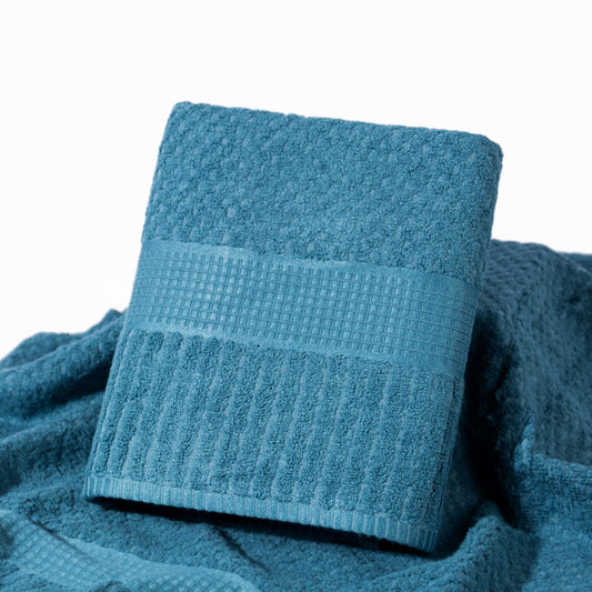 Mush teal bath towel - Elegant addition to decor