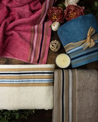Mush Designer Bamboo Bath Towel |Ultra Soft, Absorbent & Quick Dry Towel For Bath, Beach, Pool, Travel, Spa And Yoga (Bath Towel, Emerald Blue, Pack Of 1), 250 Gsm